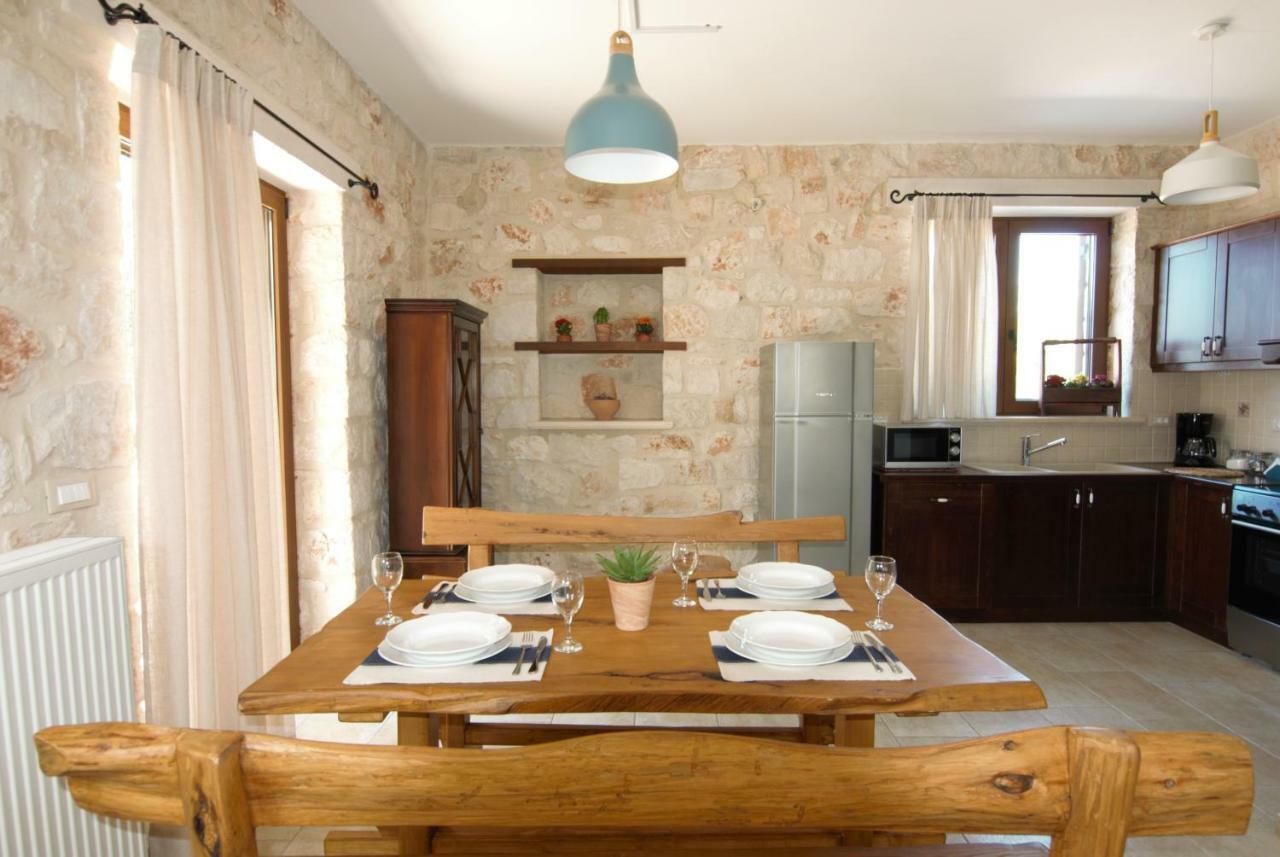 Lioriza Country Houses Kalamaki  Exterior photo